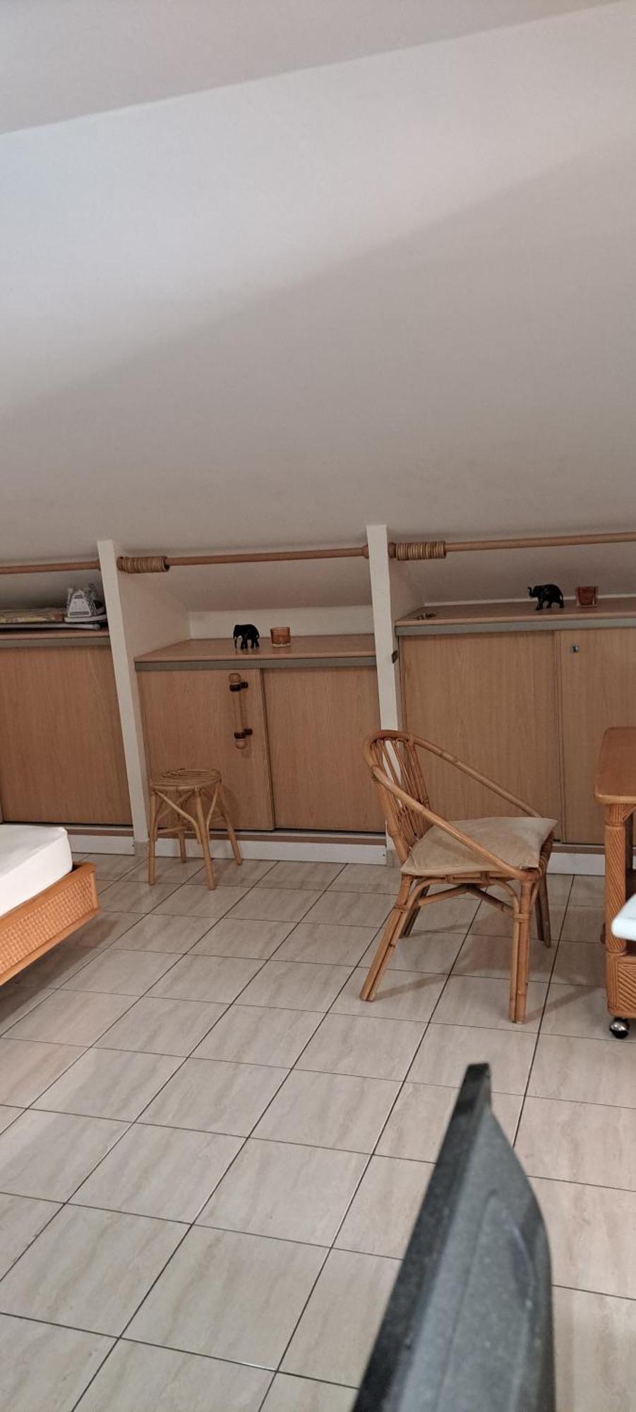 Logement Spacieux Deux Pieces A Baie Mahault Exteriör bild